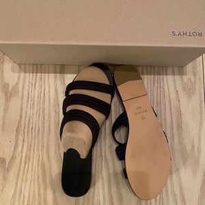 Rothy’s three strap sandals black